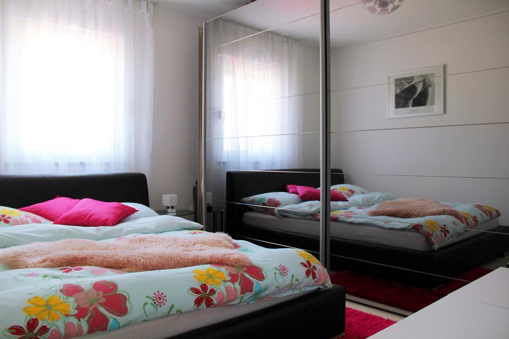 Apartments Villa Lili Umag Oda fotoğraf